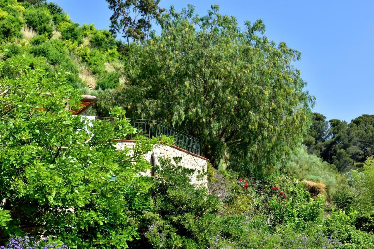 Agriturismo Un Mare Di Fiori Villa Ventimiglia Exterior photo