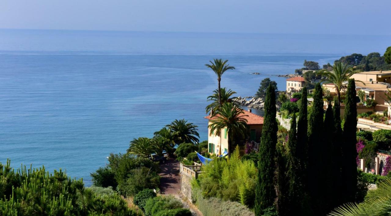 Agriturismo Un Mare Di Fiori Villa Ventimiglia Exterior photo